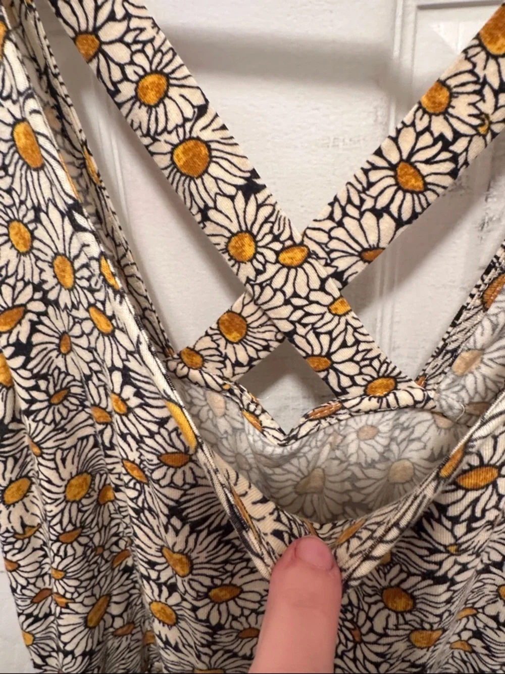 Floral Daisy Strappy Sundress in White and Yellow Knit. - Picture 2 of 3